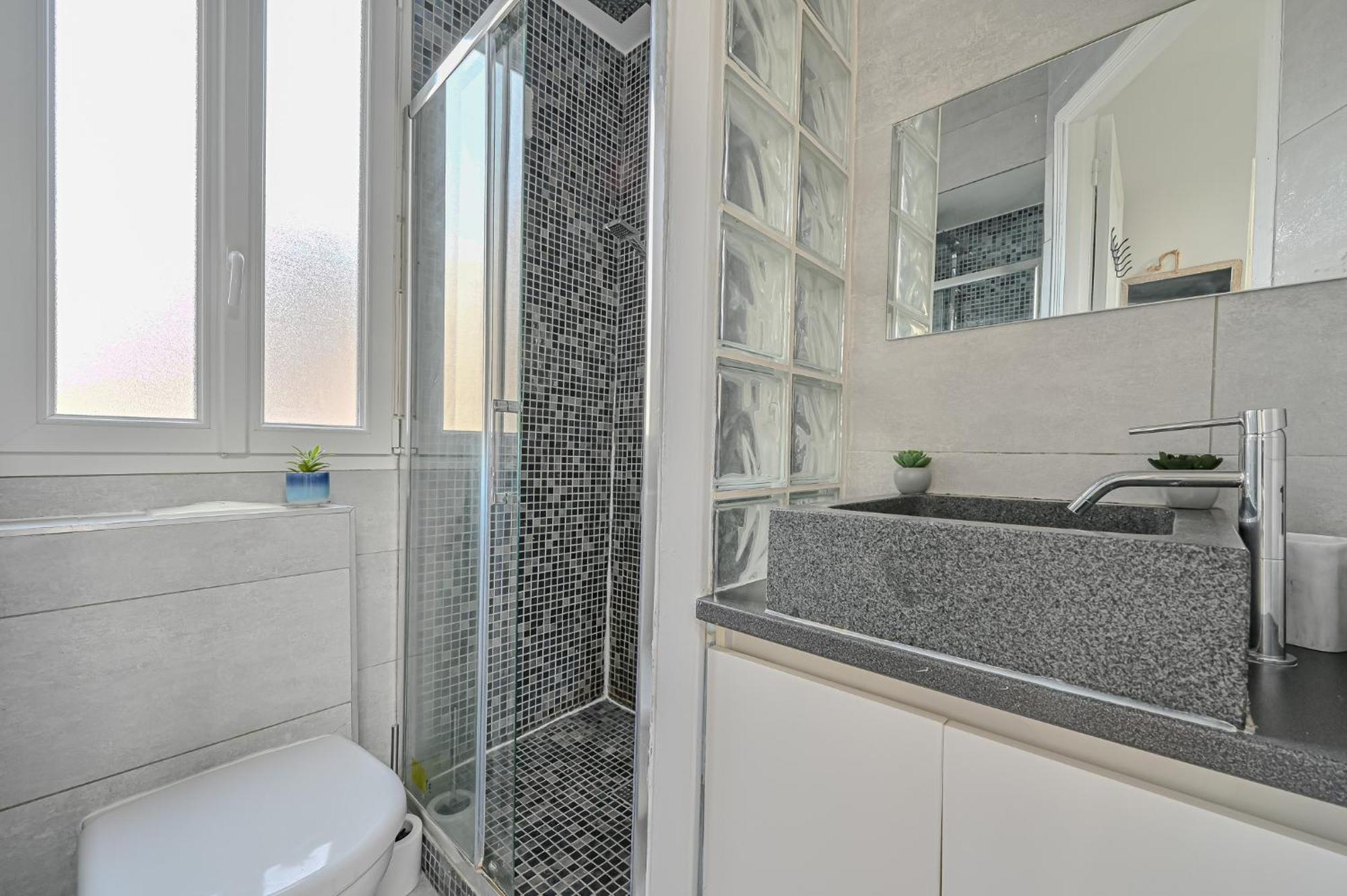 Apartament Le Poetique Niche Au Pied Du Sacre-Coeur Paryż Zewnętrze zdjęcie